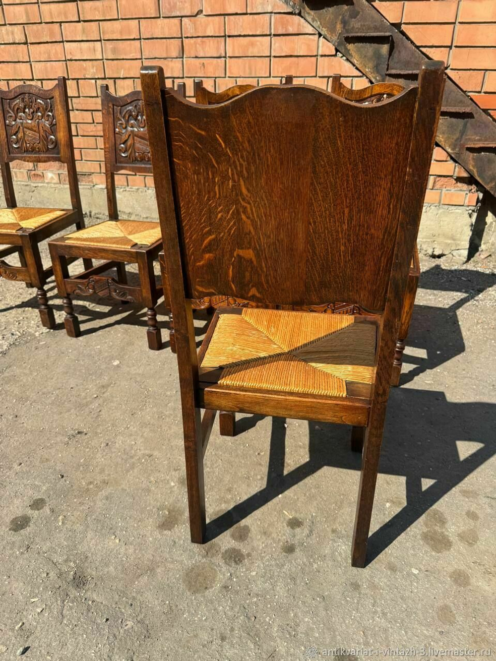 Старинные стулья 5 шт с ротангом