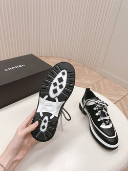 Кроссовки CHANEL