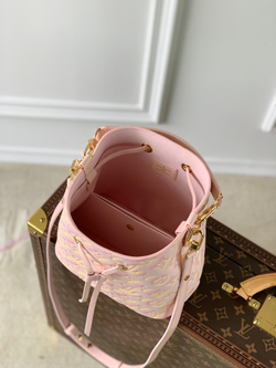 Louis Vuitton NeoNoe BB