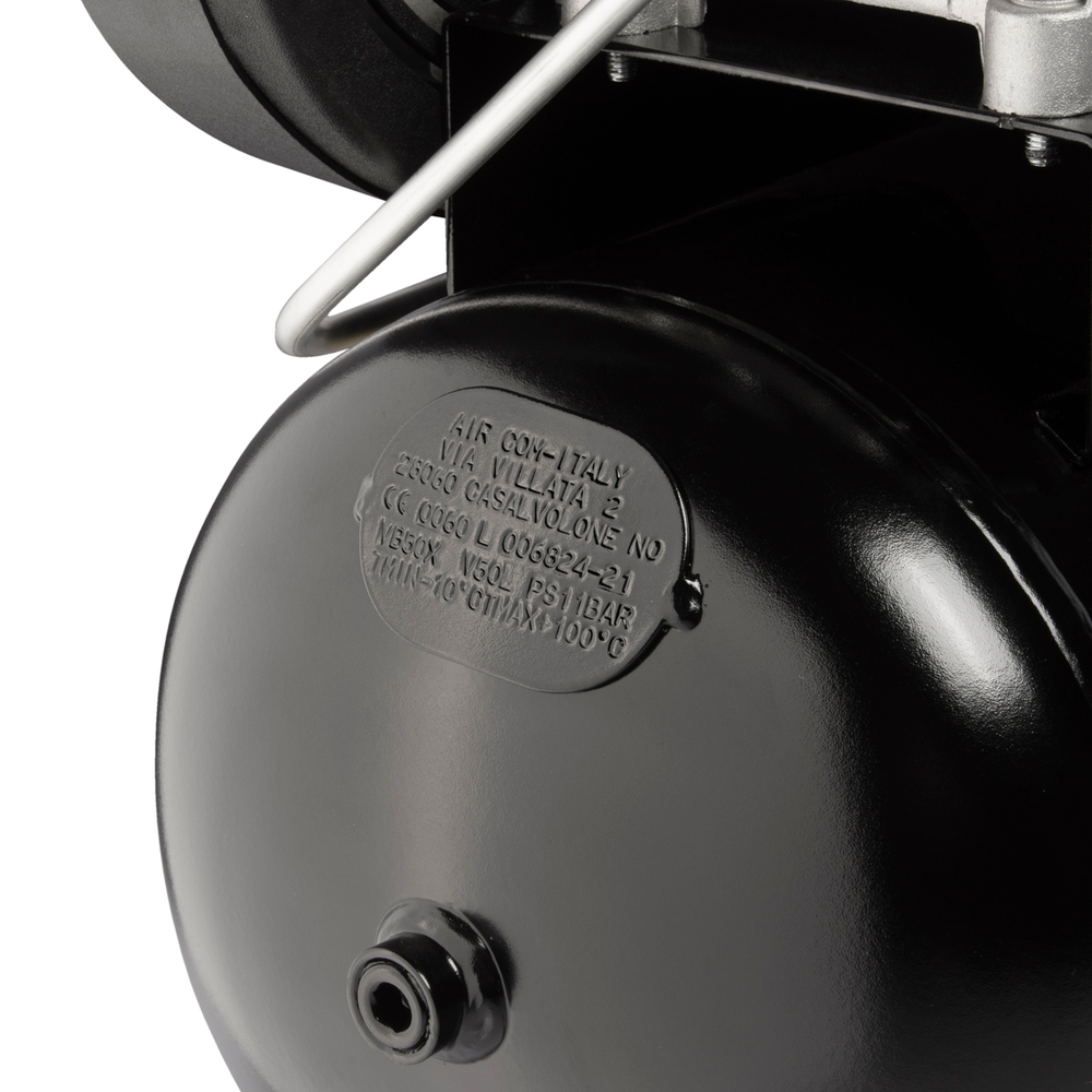 WDK-90532 Компрессор поршневой с ременным приводом 320 л/мин, 2.2 КВт, 220 В, ресивер 50 л