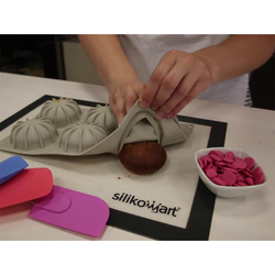 Форма для приготовления пирожных Mini Goccia 17x30см силиконовая Silikomart