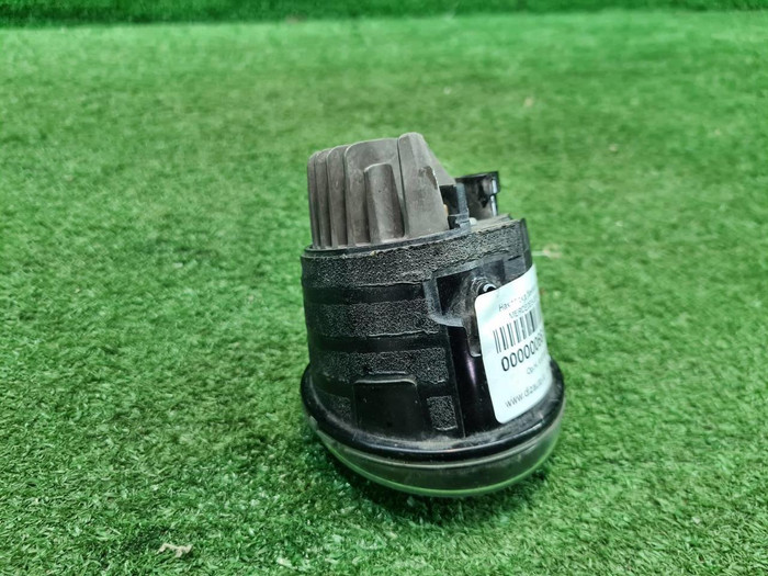 ПТФ правая Toyota Land Cruiser Prado 150 (17-н.в.)