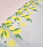 Вышивка на сетке лимончики на ментоле К599 правая