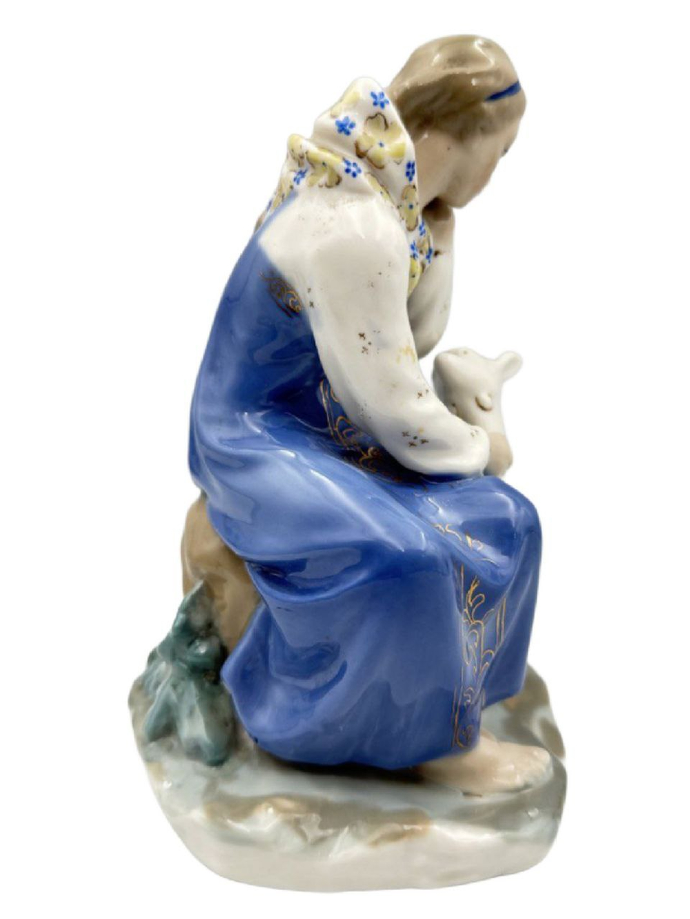 Фарфоровая статуэтка "Сестрица Алёнушка с козлёнком" ЛЗФИ