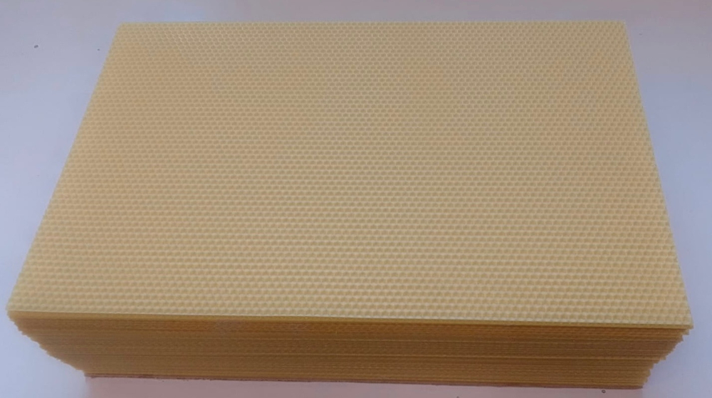 Вощина натуральная литая "Рут"