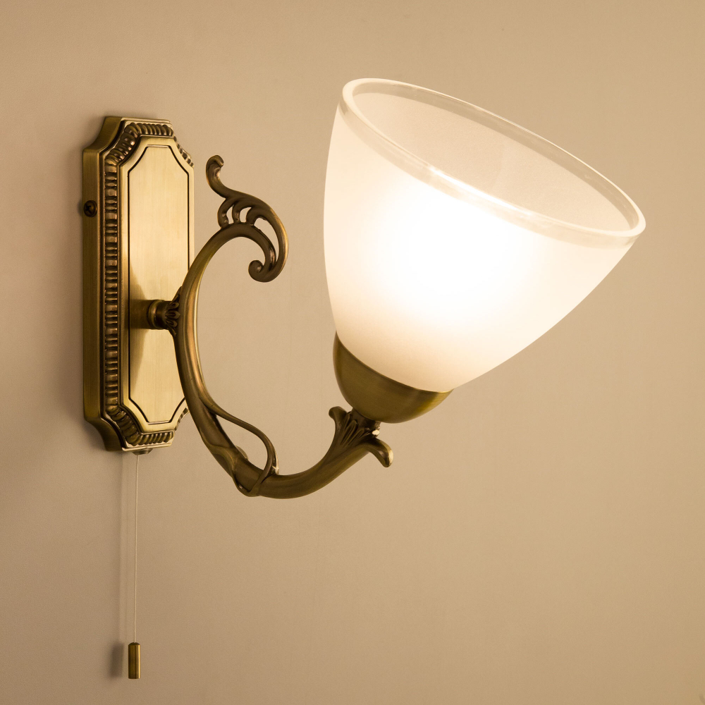 Citilux Латур CL413411 Бра с выключателем Бронза