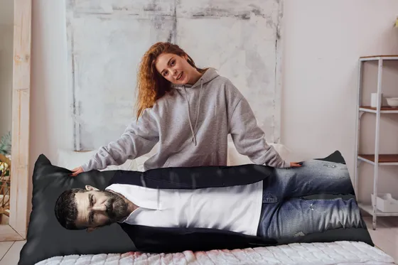 Дакимакура Антонио Бандерас