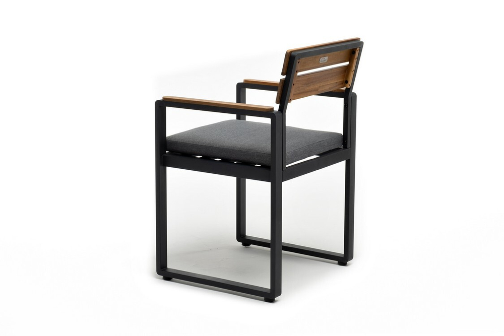 Обеденный стул из алюминия TOPA