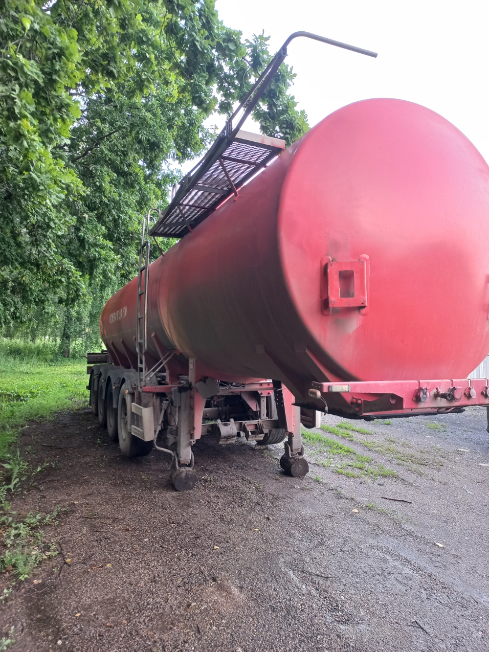 FoxTank 8777 Полуприцеп цистерна 877721 (светлые нефтепродукты)