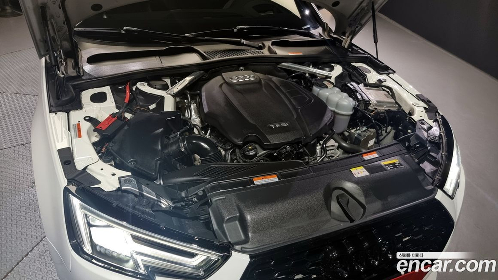 Audi A4 (B9) 40 TFSI Premium (12.2019)