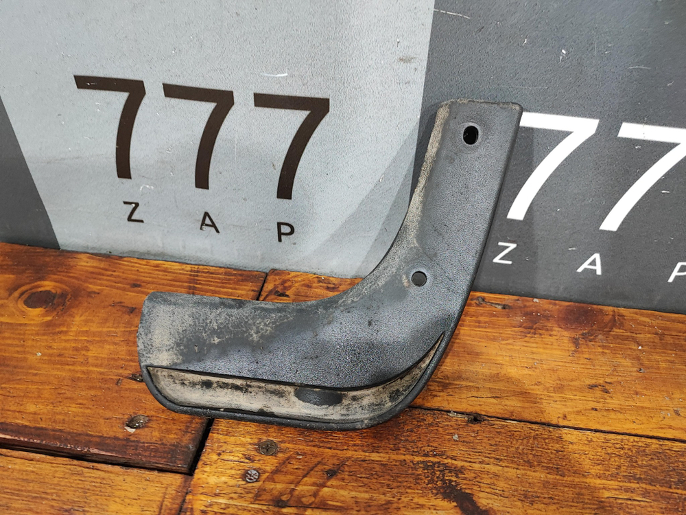 Брызговик задний левый Kia Rio 4 X-Line 17-20 Б/У Оригинал 86841H0500