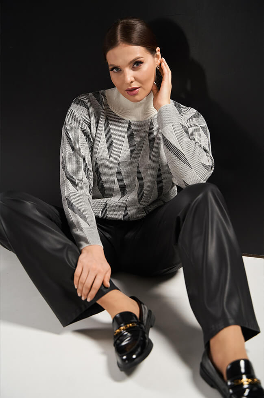 3931 Брюки женские  (черный)