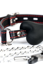 Черный кляп-трензель Theatre в виде косточки с зажимами для сосков (Цвет: черный)