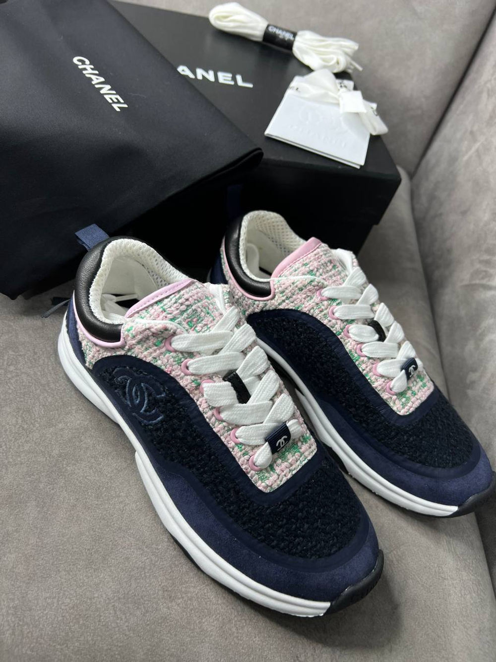 Кроссовки CHANEL
