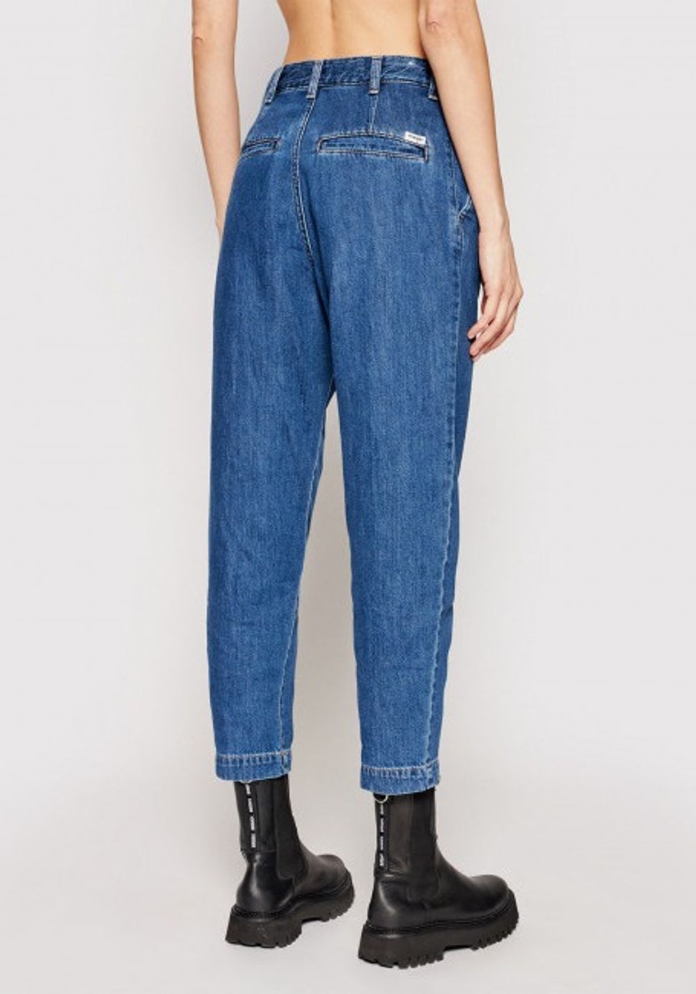 Джинсы MOM CHINO W22HZB26K