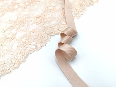 Бретелечная резинка без фестонов, Lauma, 20мм, серебристый пион, (Арт: BR640/20-168), м