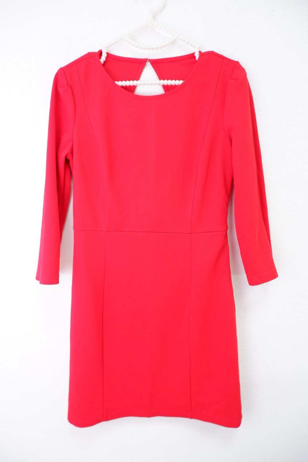 Платье однотонное 42 размер