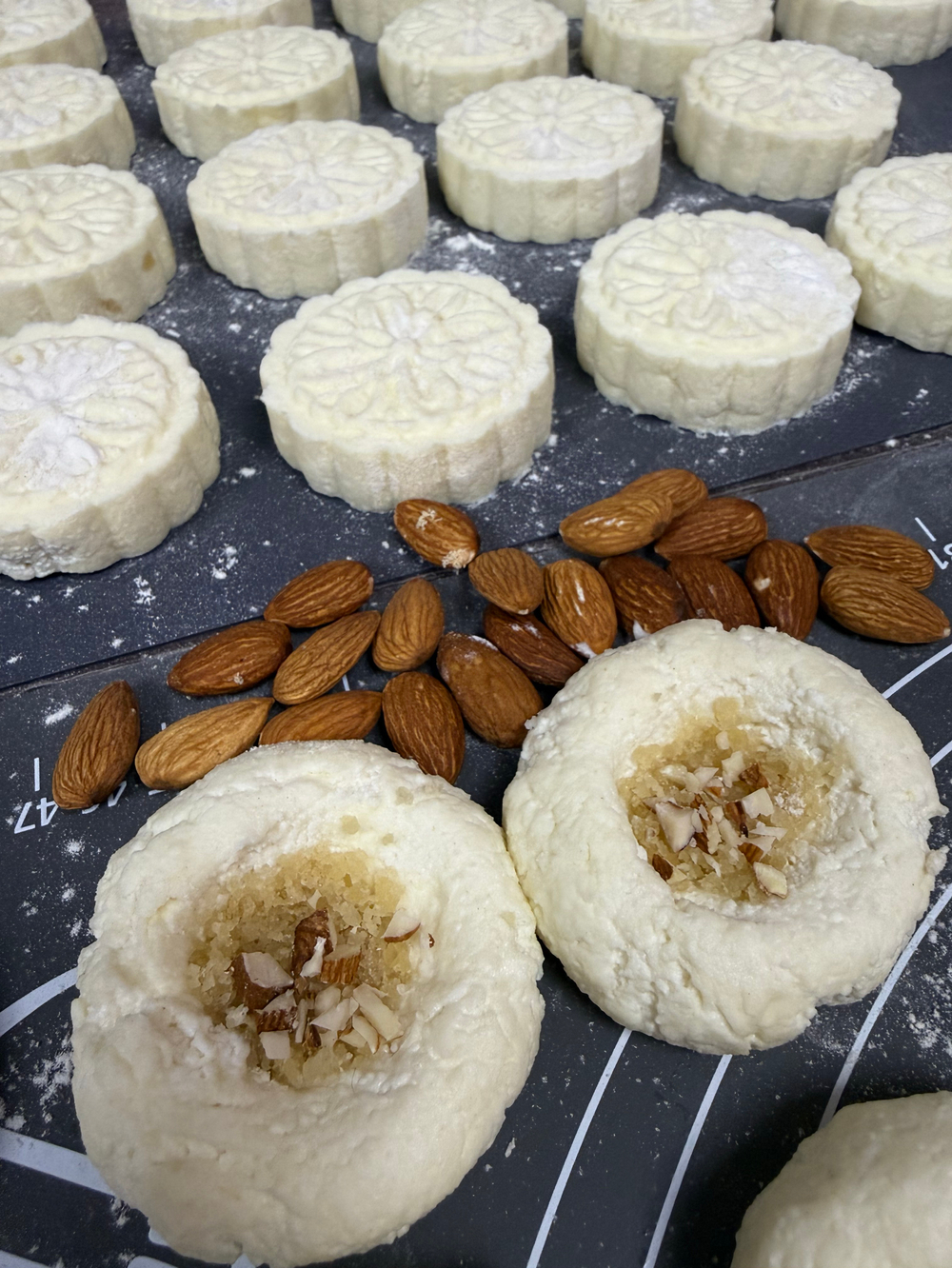 Сырники из коровьего творога, ореховые, (10шт), 500гр