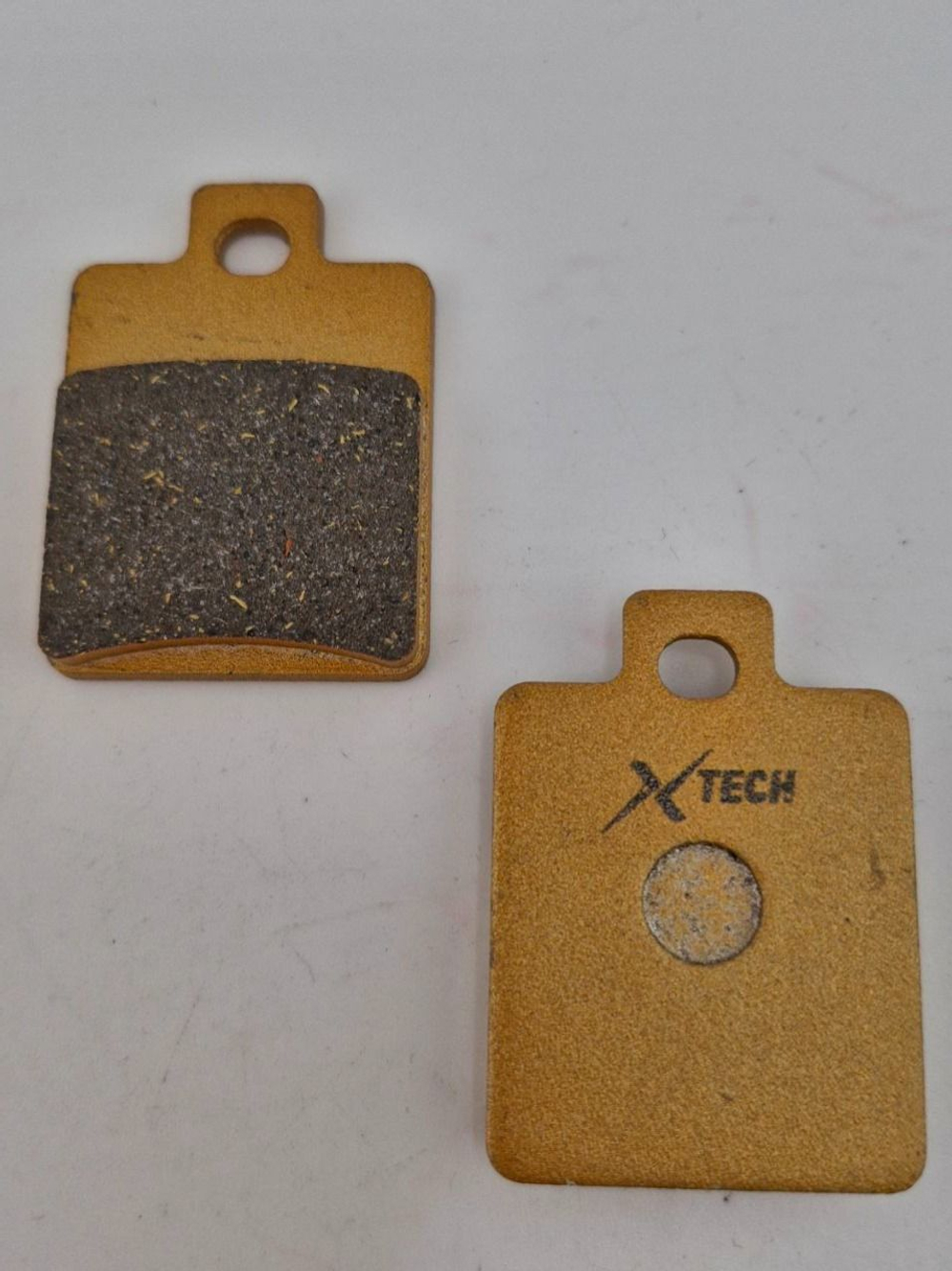 Тормозные колодки дисковые X-TECH для мотоцикла - износостойкие, полуметаллические