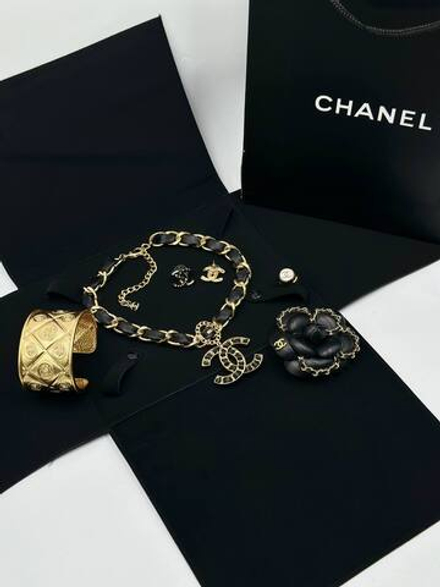 Чокер CHANEL