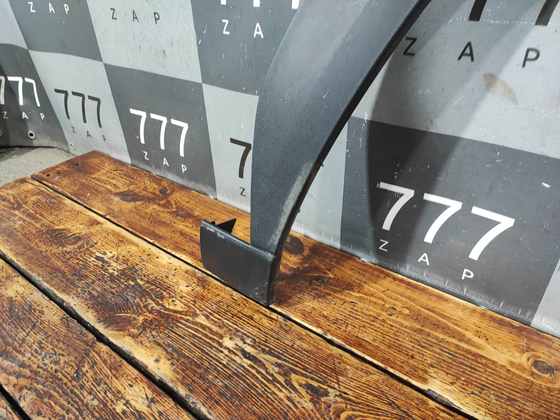 Накладка крыла переднего правого Geely Atlas 2 23-нв Б/У Оригинал 6073148600