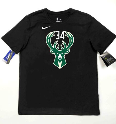 Футболка "Милуоки Бакс" с нанесением Янниса Адетокумбо