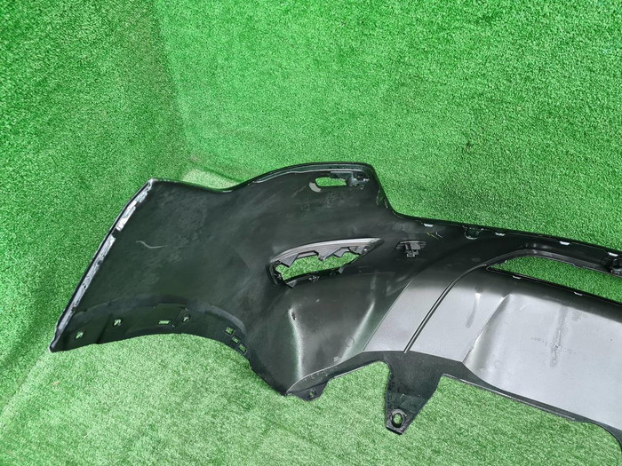 Бампер передний Toyota Land Cruiser 300 (21-нв)