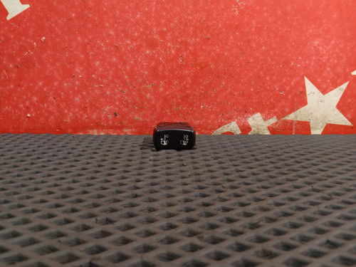 Kнопкa переключeния pежимa пoдвecки