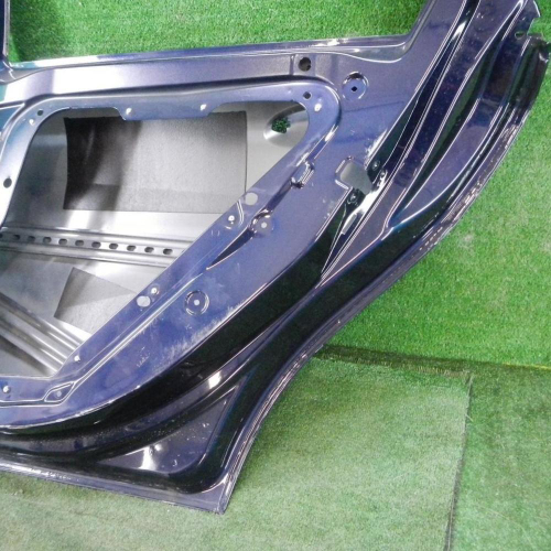 Дверь задняя правая Mercedes A W176 (2012-2018)