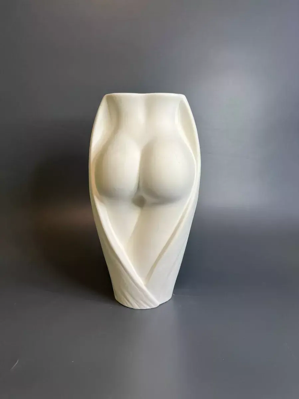 Кашпо - Ваза - Горшок - Скульптура Сия для сухоцветов