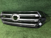Решетка радиатора Toyota Land Cruiser 200 (2015-2021)