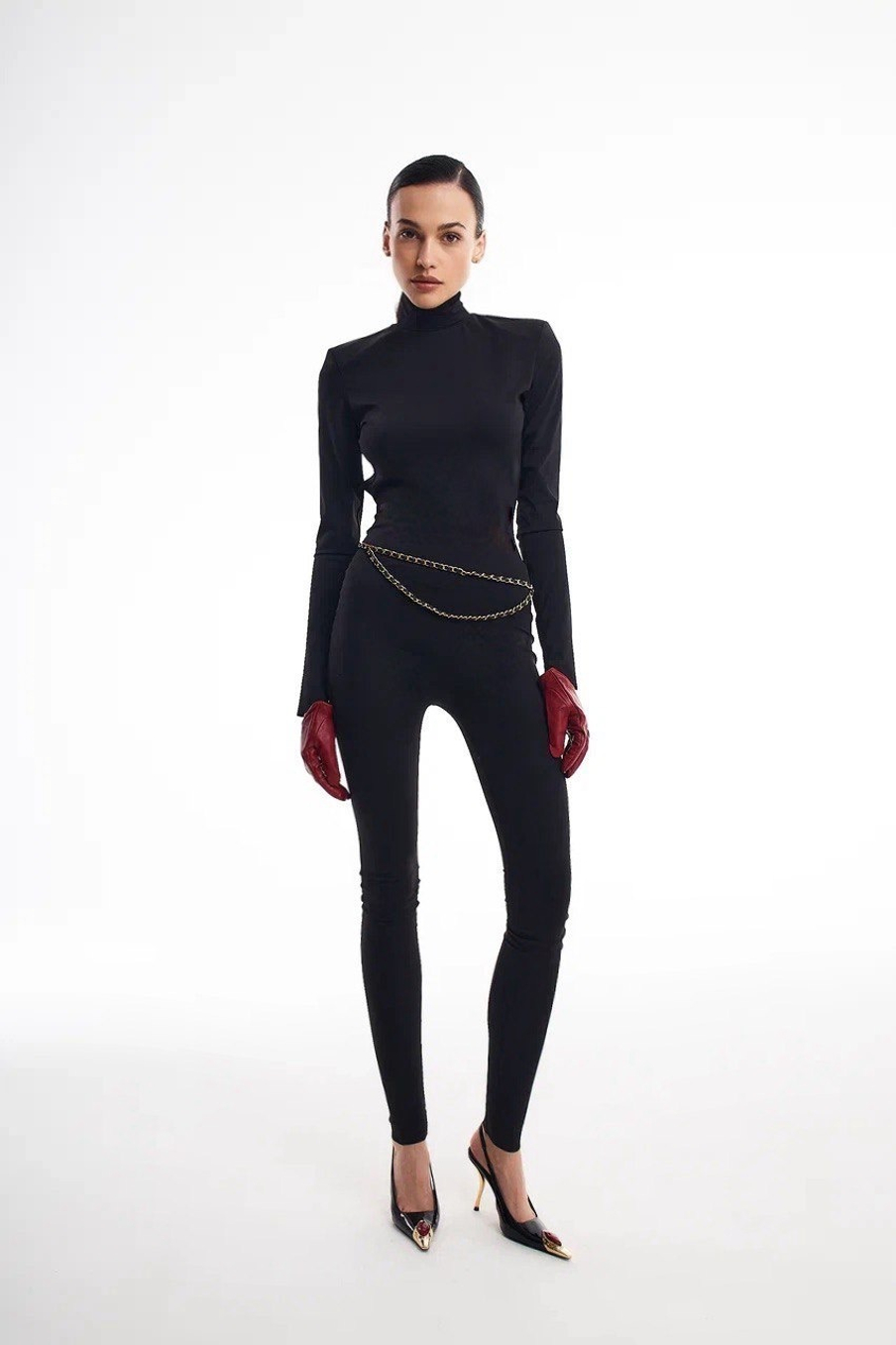 Комбинезон с открытой спиной "Silhouette"