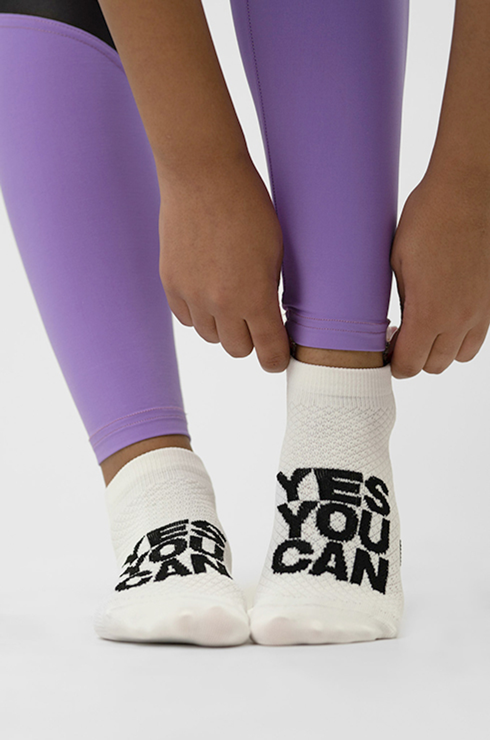 Носки Nebbia “HI-TECH” crew socks YES YOU CAN 122 White