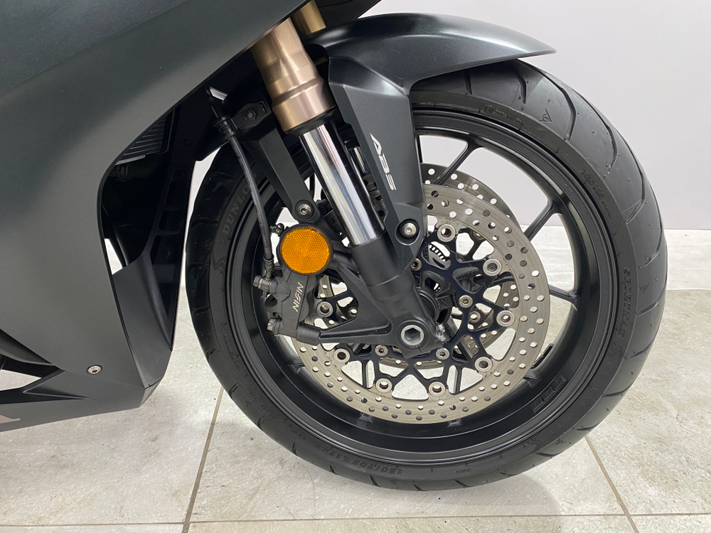 Honda CBR650R 050175