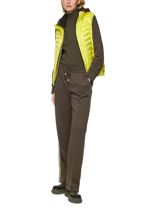 Пуховый жилет