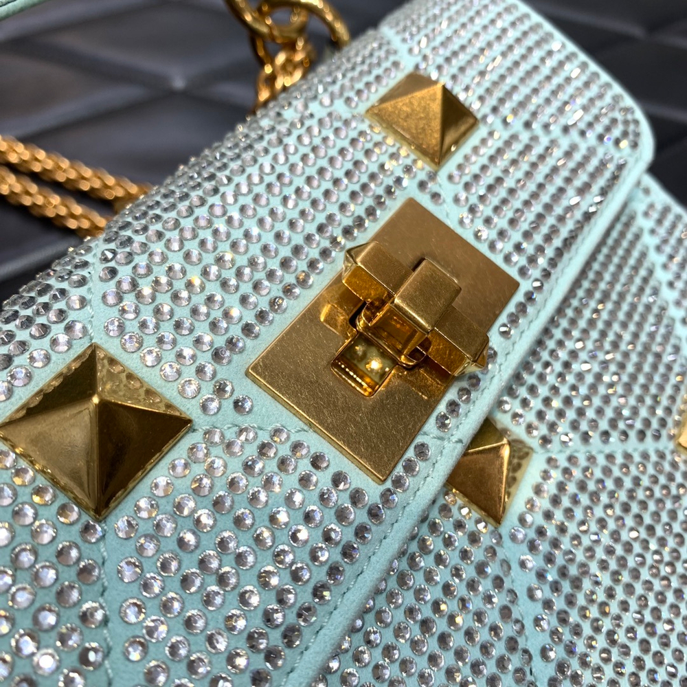 Valentino Small Roman Stud Bag 19 cm