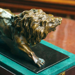Кабинетная скульптура «Ревущий лев»