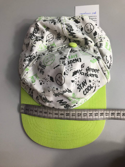 Кепка яркая