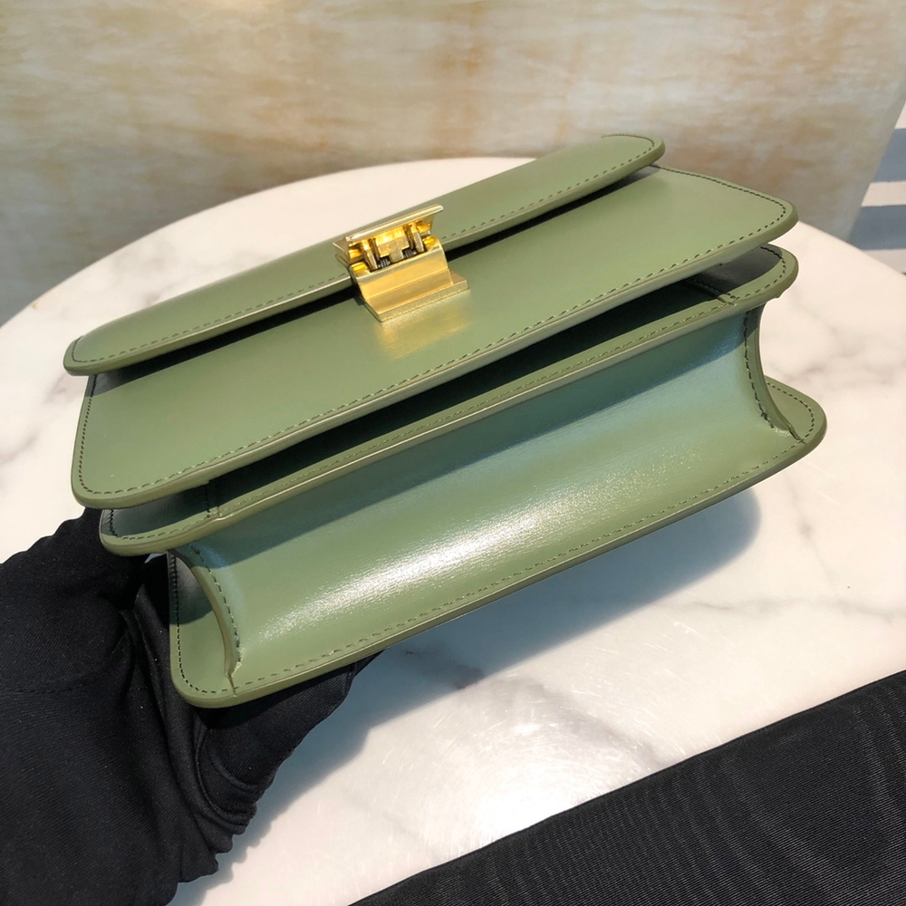 Celine Classic Bag In Box 18 cm