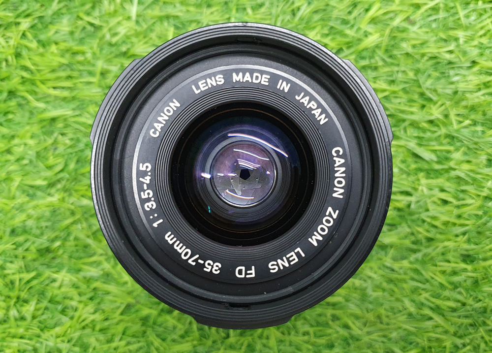 Canon FD 35-70mm f/3.5-4.5