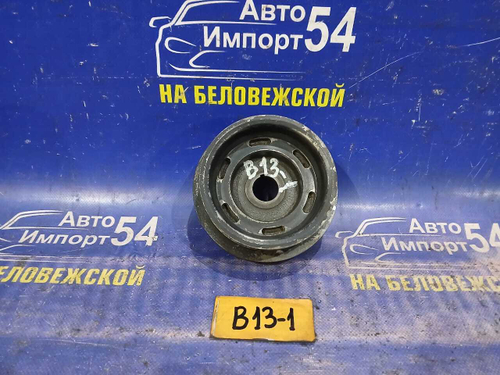 Шкив коленвала NISSAN SUNNY 1990