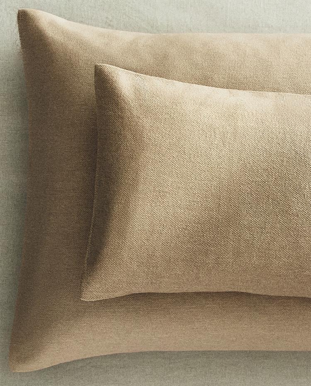 ZARA HOME ОДНОТОННАЯ НАВОЛОЧКА, ПЕСОЧНЫЙ