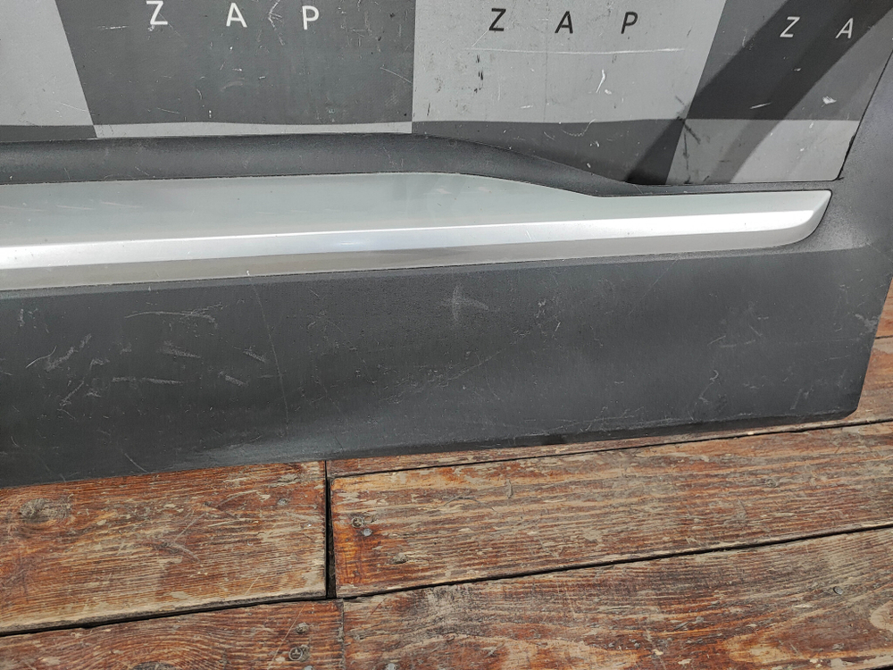 Накладка двери задней левой Hyundai Santa Fe 4 (TM) 18-нв Б/У Оригинал 87731S1100