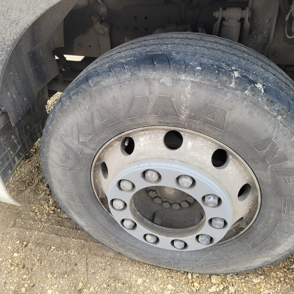 Shacman (Shaanxi) SX* 4x2 Седельный тягач SX4188YY381 (Дизельный, 12,5 л, 473 л.с., АТ)