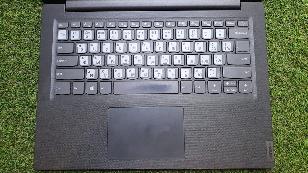 Ноутбук Lenovo Ryzen 3/4Gb/FHD