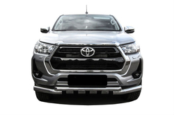 Защита переднего бампера (нержавейка) Toyota Hilux (2020-2023) d76+d57 с защитой картера