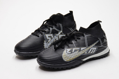 Футбольные бутсы (36-41)р. / шт. B526-1