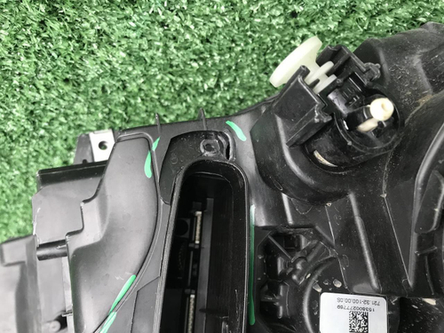 Фара правая BMW 3er F30 F31 (2011-2016) ксенон