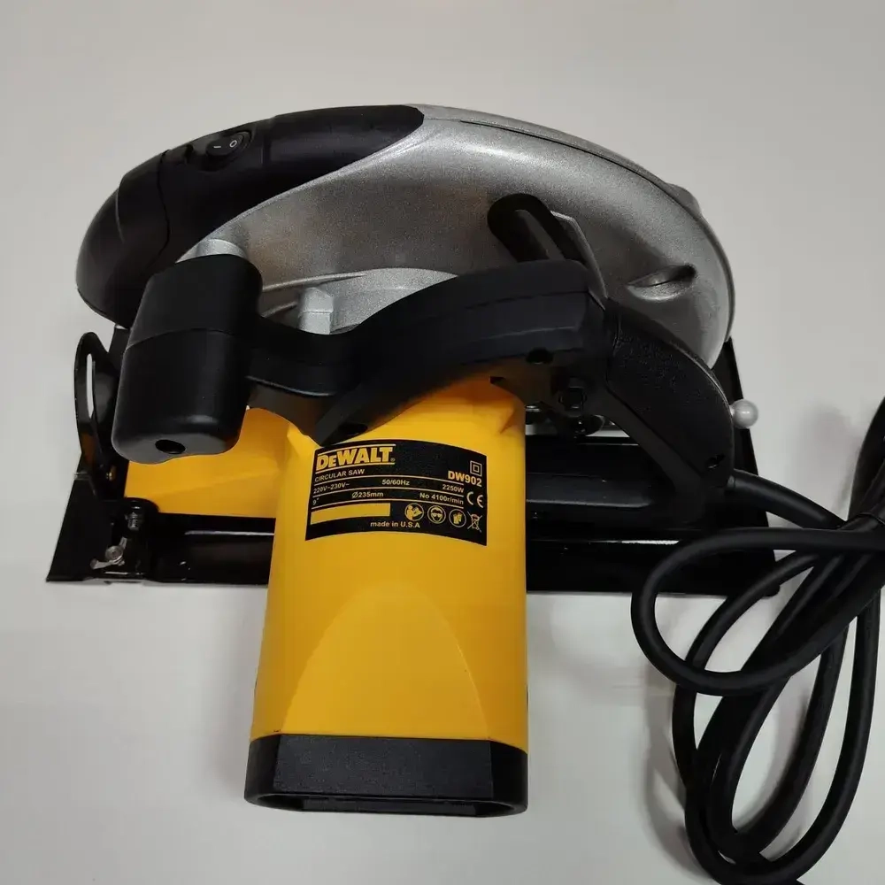 Сетевая циркулярная пила Dewalt 22V 230mm с лазером