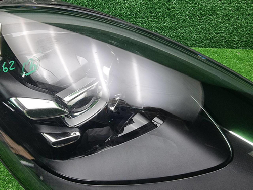Фара правая Porsche Cayenne 3 (2017-2023) LED